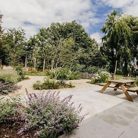 Slapen In De Molen מלון