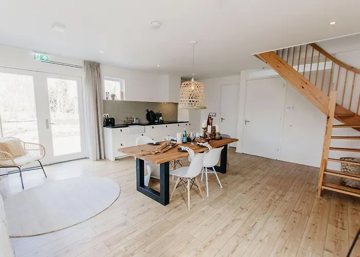 Hotel Slapen In De Molen Arkel