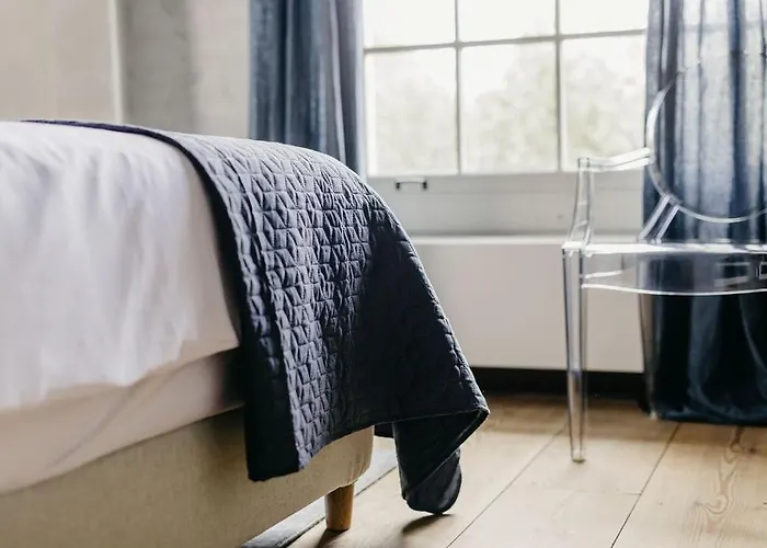 Hotel Slapen In De Molen Arkel