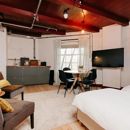 Hotel Slapen In De Molen *