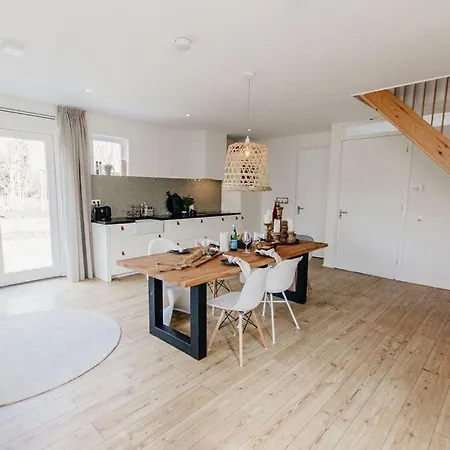 Hotel Slapen In De Molen Arkel